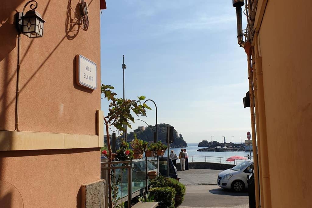 Casa Alessia Leilighet Aci Castello Eksteriør bilde