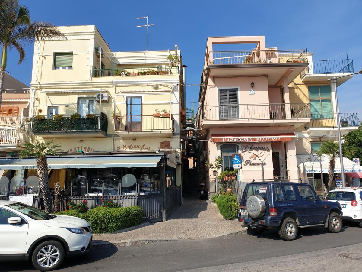 Casa Alessia Leilighet Aci Castello Eksteriør bilde